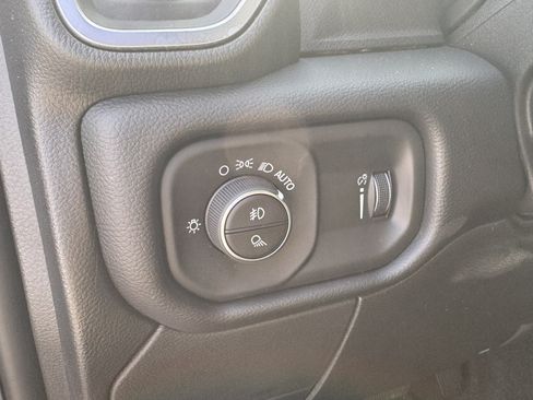 Used 2026 RAM 2500 Big Horn AWD/4WD image 34
