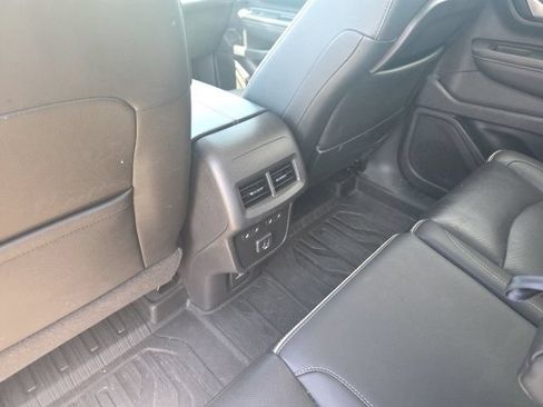Used 2020 GMC Terrain Denali w/ Denali Premium Package FWD image 7