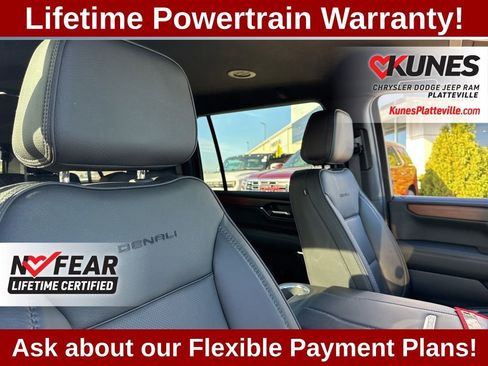 Used 2025 GMC Yukon XL Denali AWD/4WD image 50
