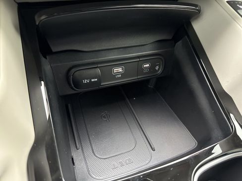 New 2025 Kia Telluride S image 5