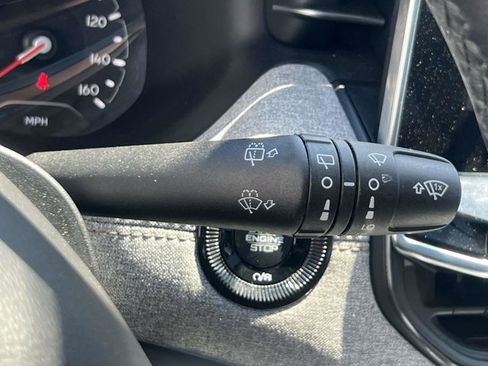 Certified 2022 Jeep Compass Latitude w/ Sun and Sound Group AWD/4WD image 25