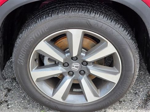 Used 2025 Honda Pilot Elite image 18