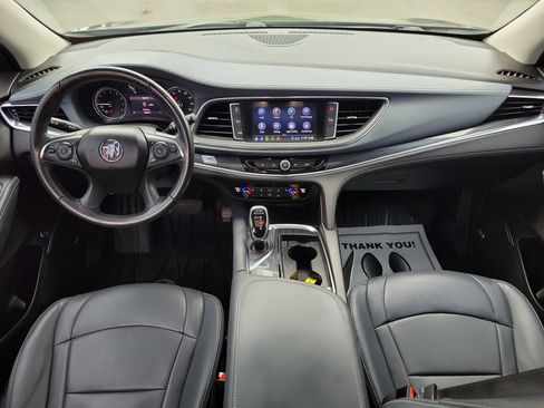 Used 2021 Buick Enclave Essence w/ Sport Touring Edition image 10