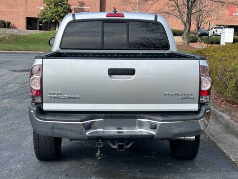 Used 2012 Toyota Tacoma PreRunner w/ SR5 Pkg RWD image 4