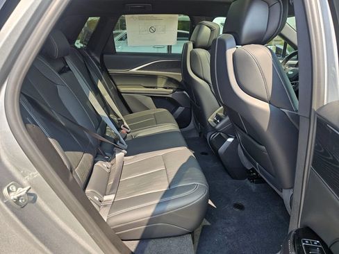 New 2026 Cadillac Lyriq Sport AWD/4WD image 12
