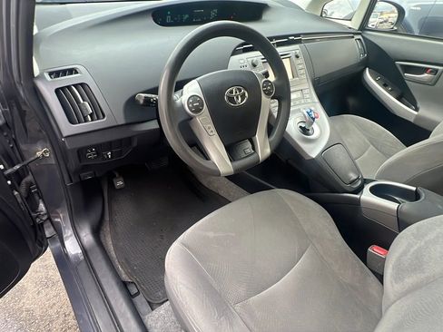 Used 2014 Toyota Prius One image 22