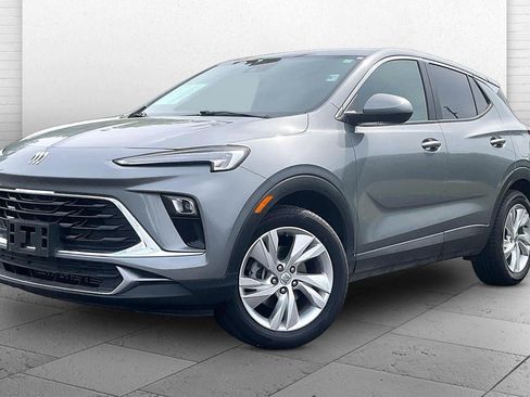 Used 2025 Buick Encore GX Preferred FWD image 12