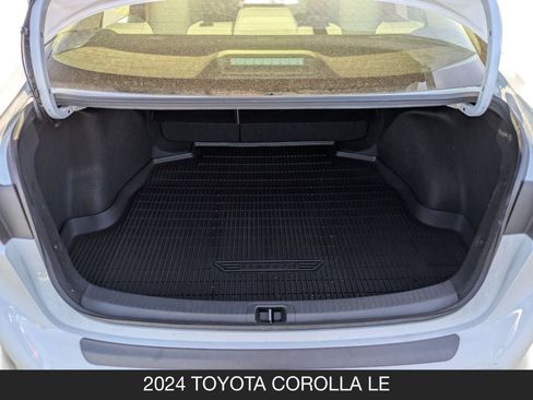 Used 2024 Toyota Corolla LE image 22