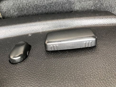 Used 2020 Chevrolet Colorado Z71 image 23