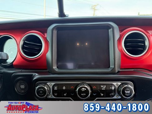 Used 2022 Jeep Gladiator Rubicon w/ LED Lighting Group AWD/4WD image 6
