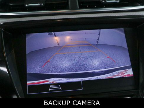Used 2021 Chevrolet TrailBlazer LT w/ Sun and Liftgate Package FWD image 18
