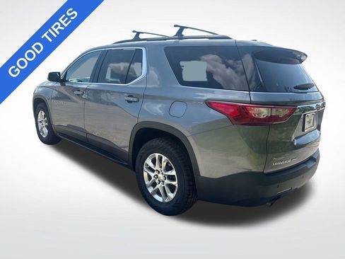 Used 2020 Chevrolet Traverse LT w/ LPO, 'HIT The Road' Package AWD/4WD image 6