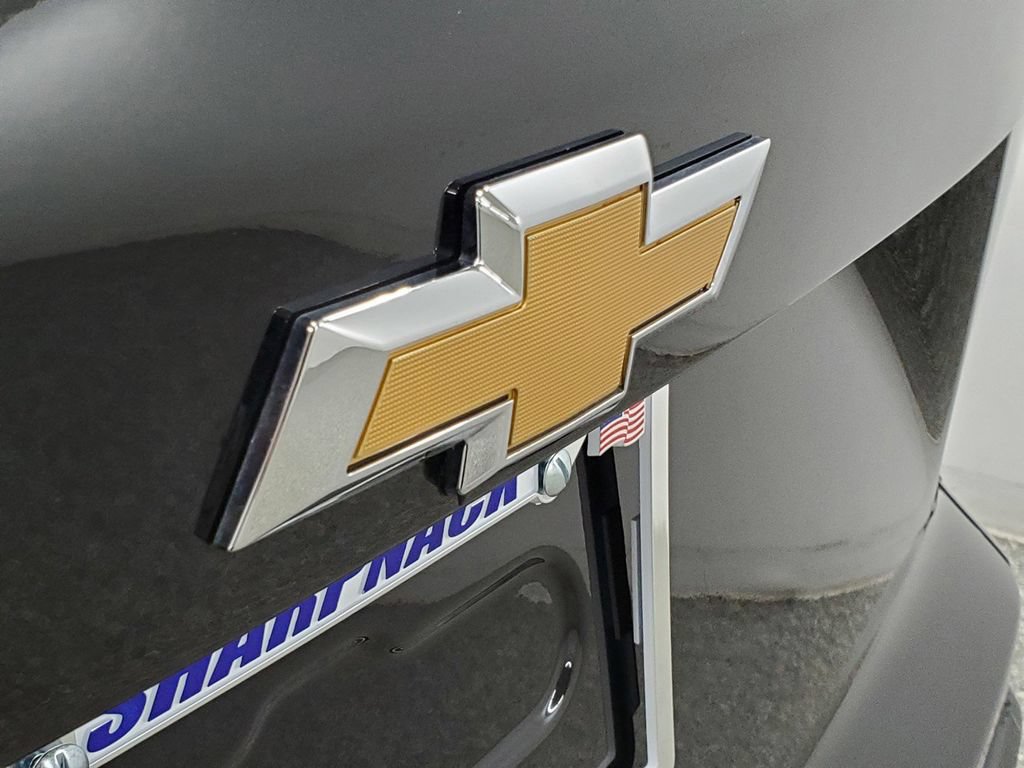 Used 2025 Chevrolet Equinox LT FWD image 24