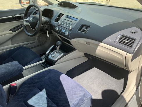 Used 2008 Honda Civic Hybrid Sedan image 9