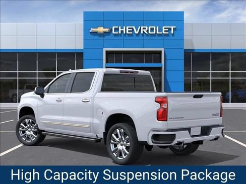 New 2026 Chevrolet Silverado 1500 High Country AWD/4WD image 3