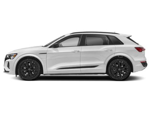 Used 2024 Audi Q8 e-tron Prestige AWD/4WD image 6