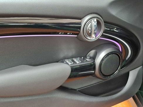 Certified 2024 MINI Cooper S image 9