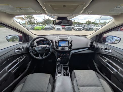 Used 2019 Ford Escape SE FWD image 32