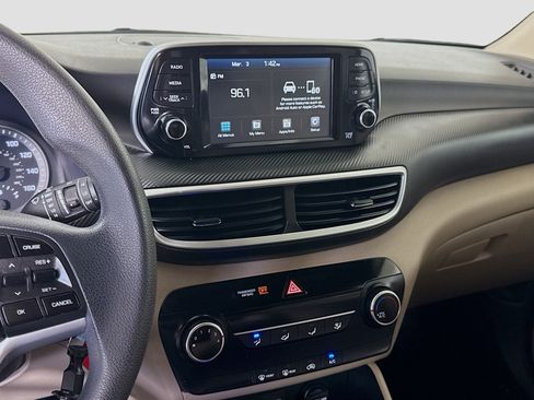 Used 2021 Hyundai Tucson SE image 18