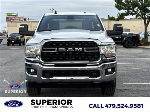 Used 2024 RAM 3500 Big Horn AWD/4WD image 14