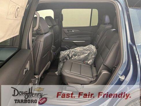 New 2026 Chevrolet Traverse LT w/ Driver Confidence Package FWD image 34