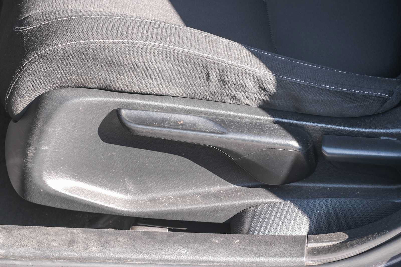 Used 2019 Honda Civic LX image 24