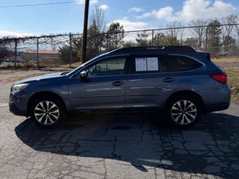 Used 2017 Subaru Outback 2.5i Limited image 5