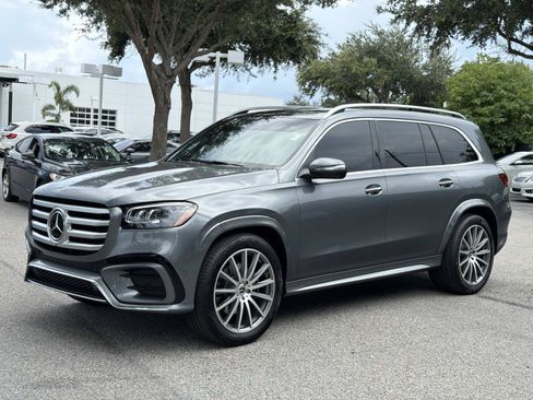 Certified 2025 Mercedes-Benz GLS 450 4MATIC image 7