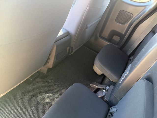 Used 2022 Nissan Frontier S w/ Technology Package RWD image 10