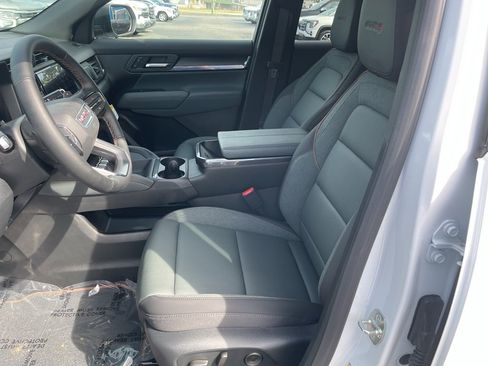 New 2026 GMC Terrain AT4 w/ Convenience Package III AWD/4WD image 11