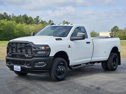 New 2026 RAM 3500 Tradesman image 3