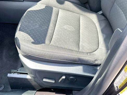Used 2024 Ford Escape Active FWD image 9