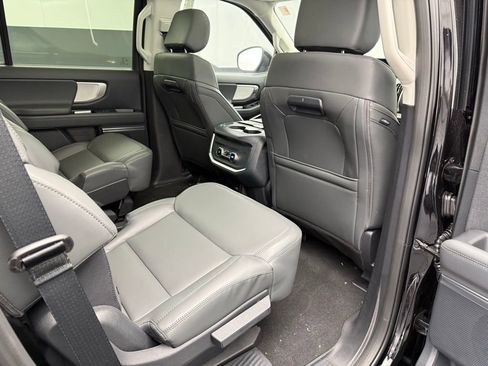 New 2026 Ford Expedition Active AWD/4WD image 59