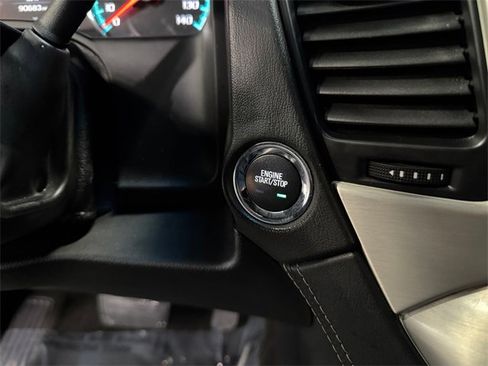 Used 2018 GMC Yukon Denali w/ Open Road Package image 20