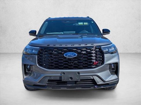 New 2026 Ford Explorer ST image 6