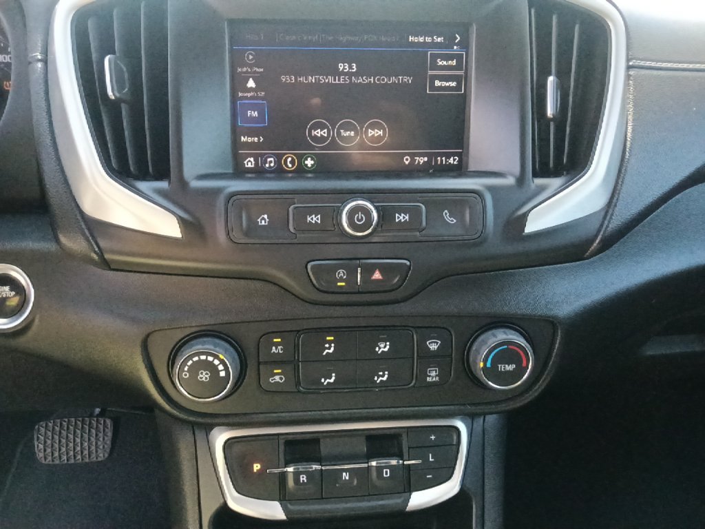 Used 2022 GMC Terrain SLE w/ Elevation Edition FWD image 21