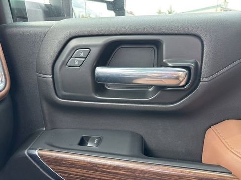 Used 2023 Chevrolet Silverado 2500 High Country w/ Z71 Off-Road Package image 20