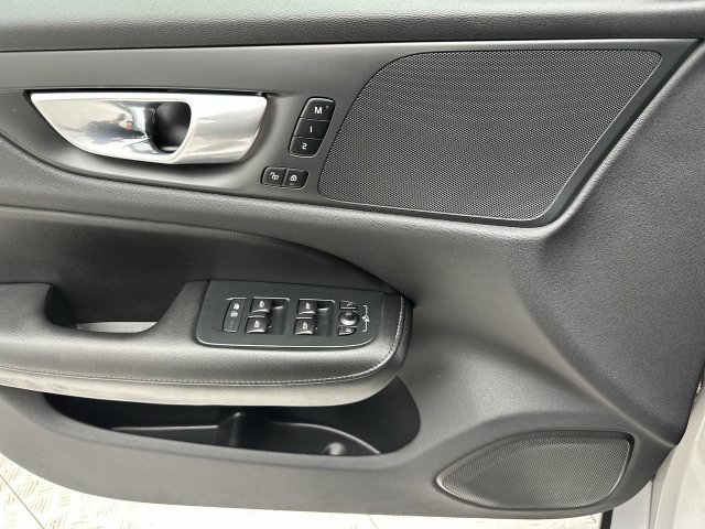 Certified 2024 Volvo S60 B5 Plus AWD/4WD image 13