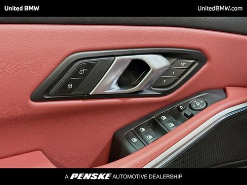 Used 2026 BMW 330i Sedan RWD image 3
