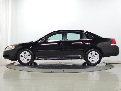 Used 2011 Chevrolet Impala LS FWD image 4