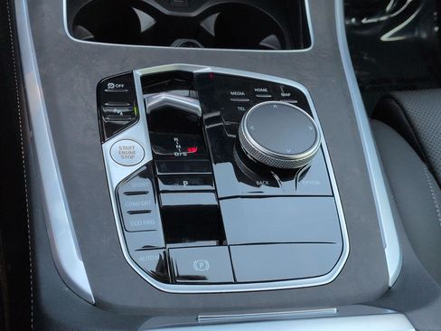 Certified 2025 BMW X5 sDrive40i RWD image 26