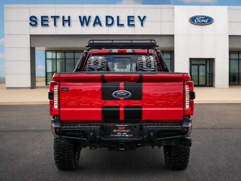 Used 2024 Ford F250 Lariat w/ Lariat Ultimate Package AWD/4WD image 6