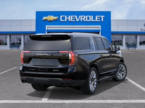 New 2026 GMC Yukon XL Denali Ultimate w/ LPO, Floor Liner Package AWD/4WD image 4