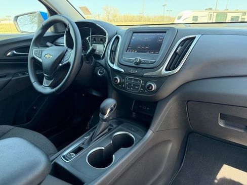 Used 2024 Chevrolet Equinox LT image 10