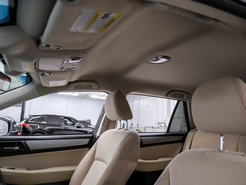 Used 2019 Subaru Outback 2.5i Premium AWD/4WD image 26
