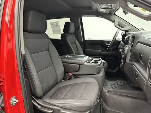 Used 2019 Chevrolet Silverado 1500 Custom Trail Boss w/ Custom Convenience Package AWD/4WD image 27