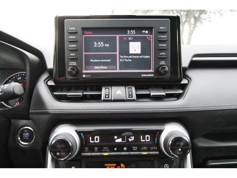 Used 2021 Toyota RAV4 XLE Premium FWD image 20