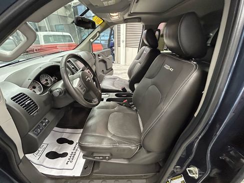 Used 2017 Nissan Frontier PRO-4X w/ Pro-4x Luxury Package image 50