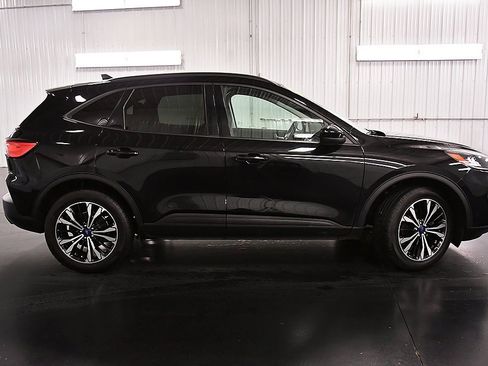 Used 2022 Ford Escape SEL w/ SEL Stealth AWD Package image 8