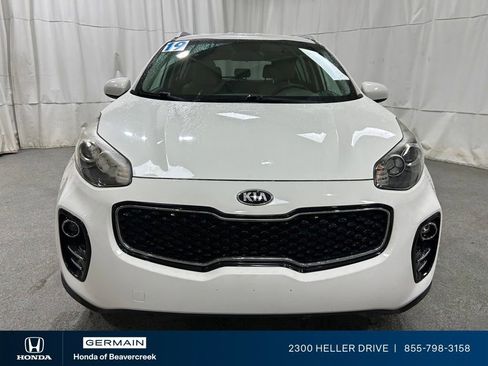 Used 2019 Kia Sportage LX w/ LX Popular Package AWD/4WD image 3